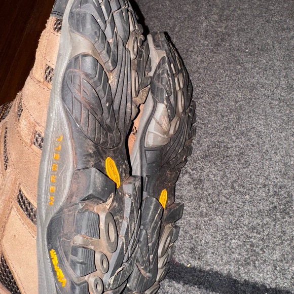 Merrell Moab 3 Men's Brown Hiking Shoes - Picture 3 of 4